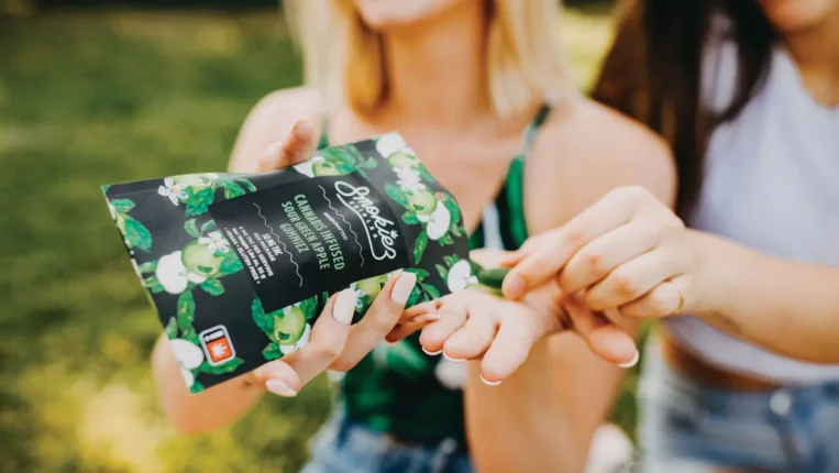 b Smokiez Edibles Online